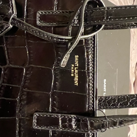 New Saint Laurent Mini Croc Embossed Tote - Picture 4 of 13